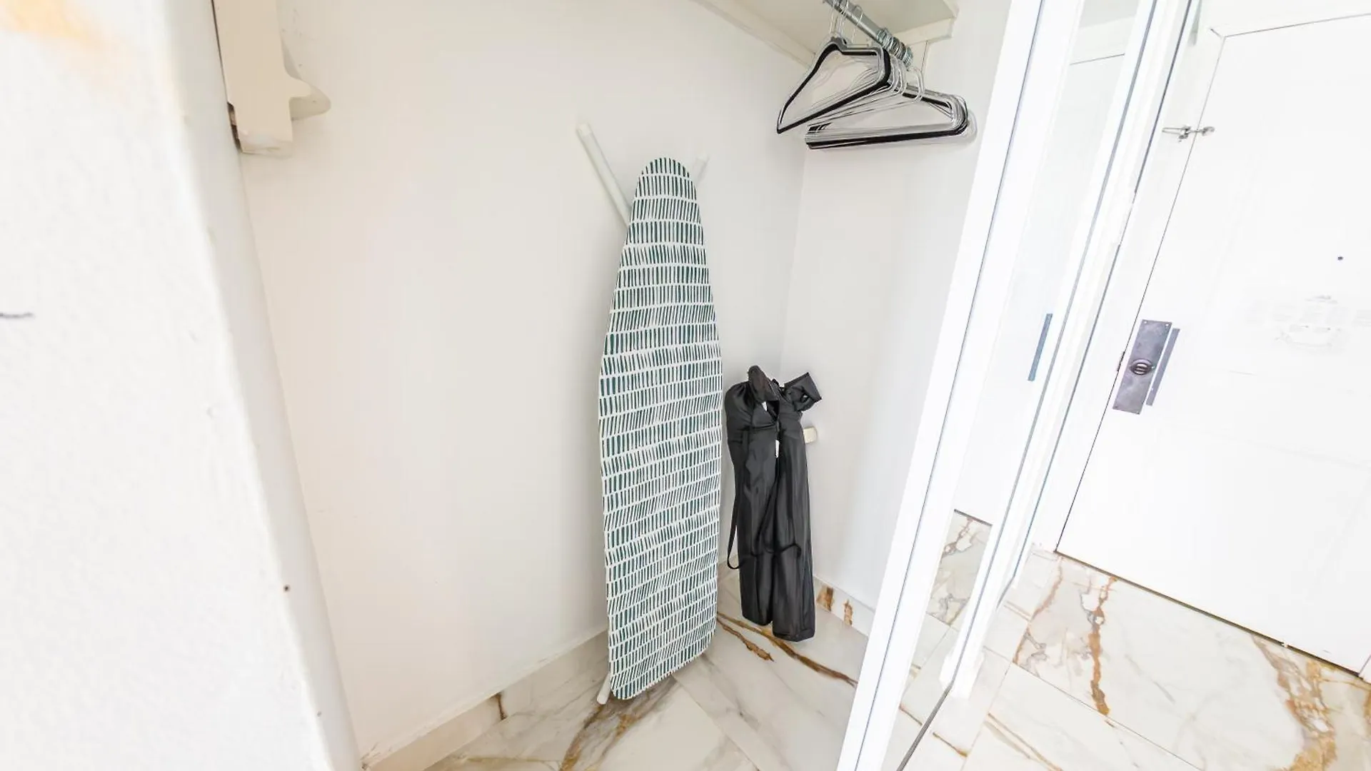 Top Favorite Studio By The Beach 산후안 아파트